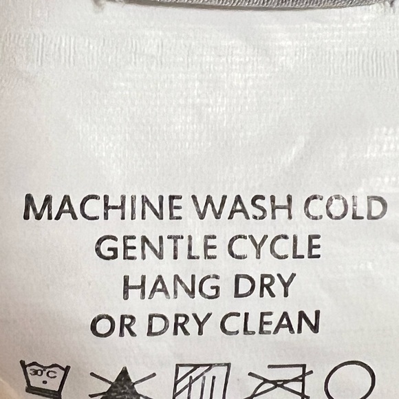 Kim + Ono Floral Kimono robe 100% silk - Picture 2 of 12